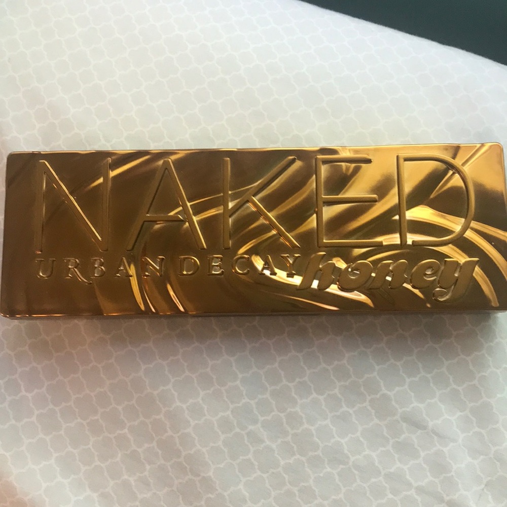 Naked Honey Pallet